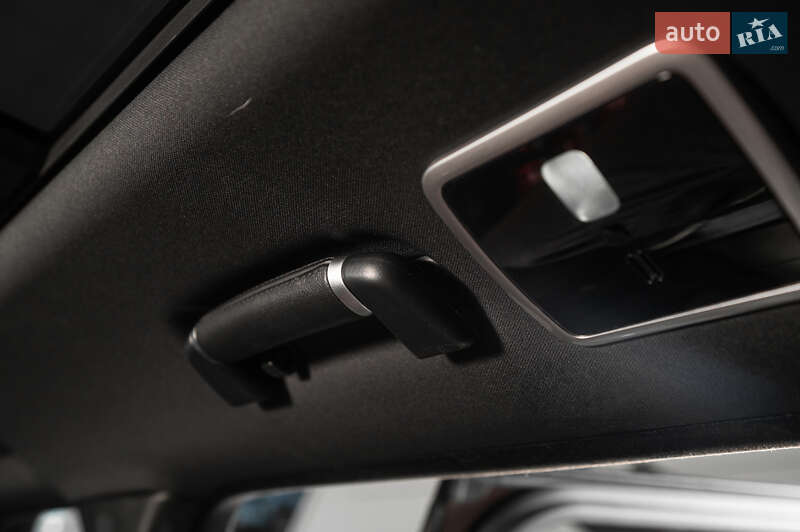 Внедорожник / Кроссовер Land Rover Range Rover 2018 в Одессе