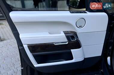 Позашляховик / Кросовер Land Rover Range Rover 2016 в  фото 20 Позашляховик / Кросовер Land Rover Range Rover 2016 в