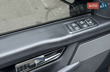 Внедорожник / Кроссовер Land Rover Range Rover 2012 в 