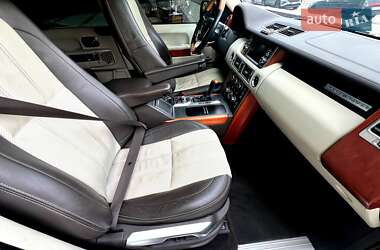 Позашляховик / Кросовер Land Rover Range Rover 2010 в  фото 25 Позашляховик / Кросовер Land Rover Range Rover 2010 в