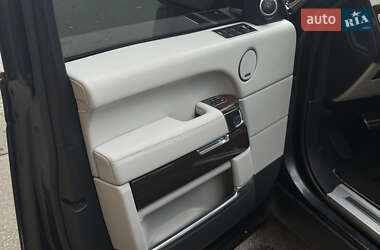 Позашляховик / Кросовер Land Rover Range Rover 2014 в  фото 23 Позашляховик / Кросовер Land Rover Range Rover 2014 в