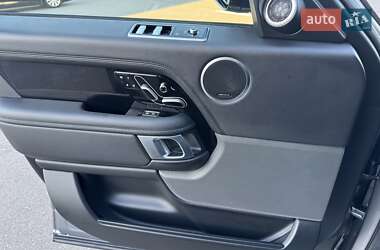 Позашляховик / Кросовер Land Rover Range Rover 2021 в 