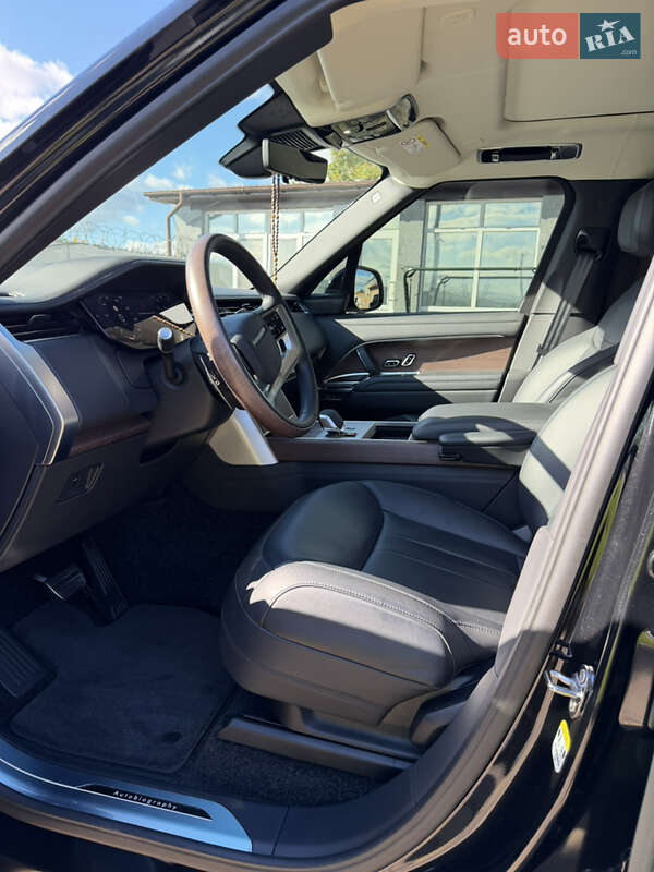 Позашляховик / Кросовер Land Rover Range Rover 2024 в Дніпрі фото 7 Позашляховик / Кросовер Land Rover Range Rover 2024 в Дніпрі