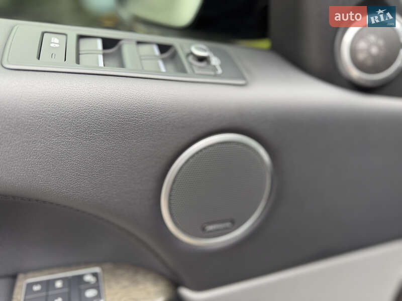 Внедорожник / Кроссовер Land Rover Range Rover 2015 в Киеве фото 35 Внедорожник / Кроссовер Land Rover Range Rover 2015 в Киеве