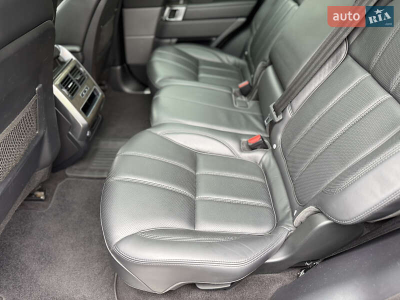 Внедорожник / Кроссовер Land Rover Range Rover 2015 в Киеве фото 39 Внедорожник / Кроссовер Land Rover Range Rover 2015 в Киеве