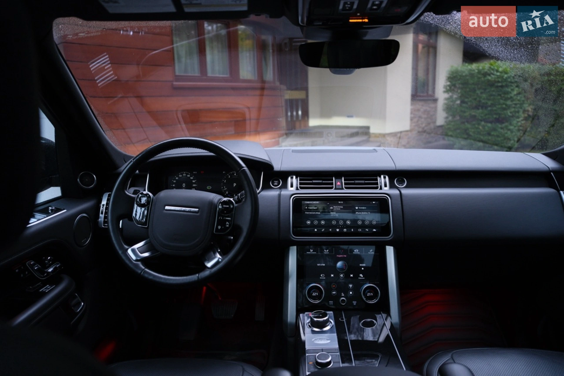 2018 Land Rover Range Rover - мініатюра 15