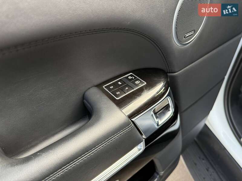 Позашляховик / Кросовер Land Rover Range Rover 2013 в Києві фото 18 Позашляховик / Кросовер Land Rover Range Rover 2013 в Києві