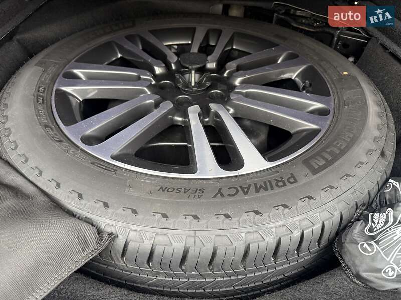 Внедорожник / Кроссовер Land Rover Range Rover 2023 в Киеве фото 9 Внедорожник / Кроссовер Land Rover Range Rover 2023 в Киеве