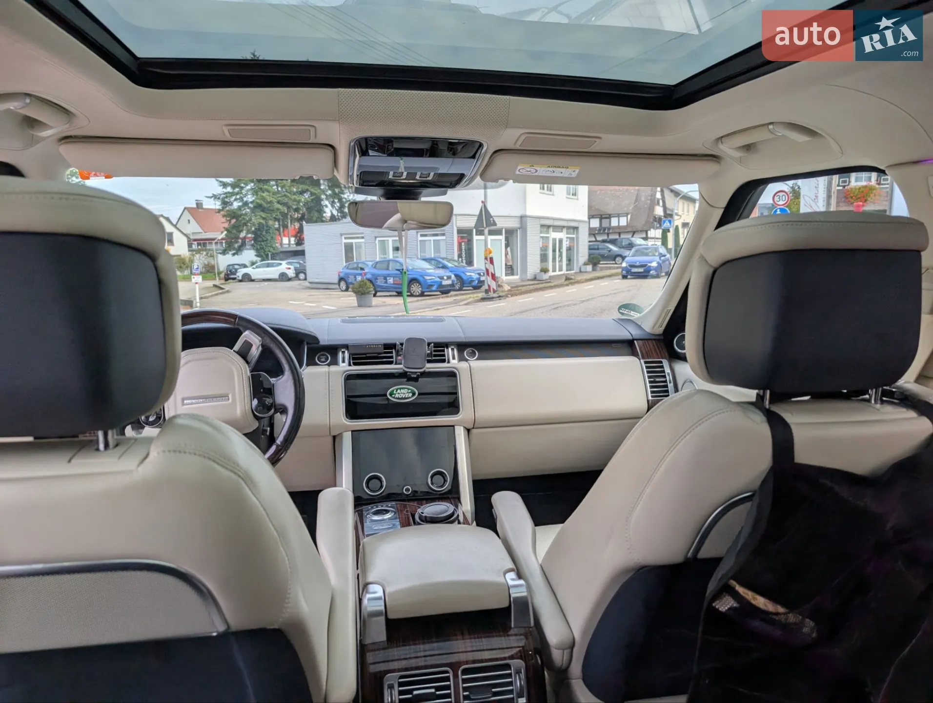 2018 Land Rover Range Rover - мініатюра 21