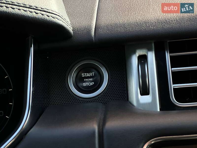 Позашляховик / Кросовер Land Rover Range Rover 2016 в Києві фото 34 Позашляховик / Кросовер Land Rover Range Rover 2016 в Києві