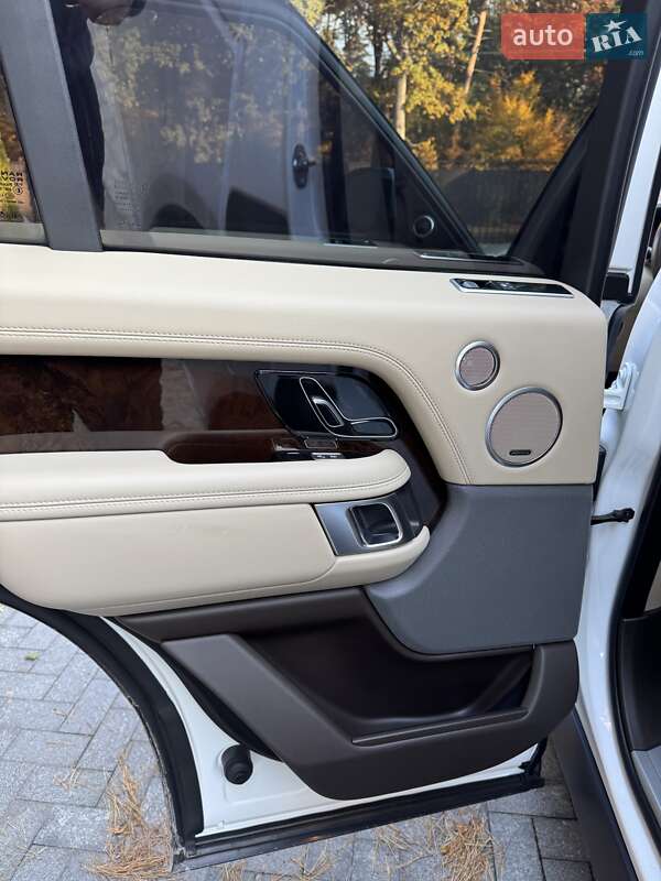 Внедорожник / Кроссовер Land Rover Range Rover 2019 в Киеве фото 12 Внедорожник / Кроссовер Land Rover Range Rover 2019 в Киеве