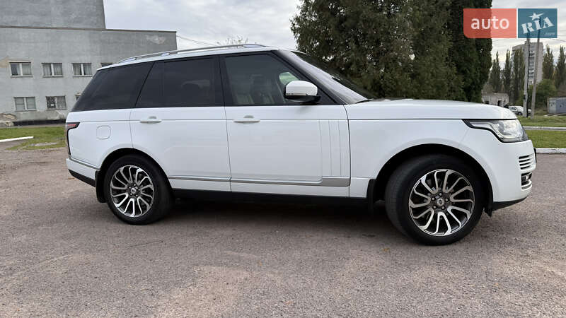 Внедорожник / Кроссовер Land Rover Range Rover 2015 в Ровно