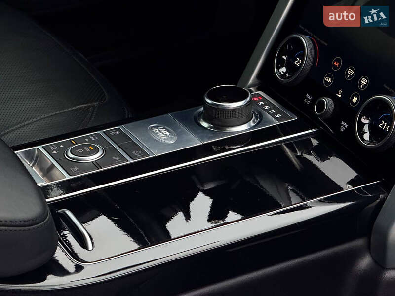 Внедорожник / Кроссовер Land Rover Range Rover 2019 в Черновцах фото 16 Внедорожник / Кроссовер Land Rover Range Rover 2019 в Черновцах