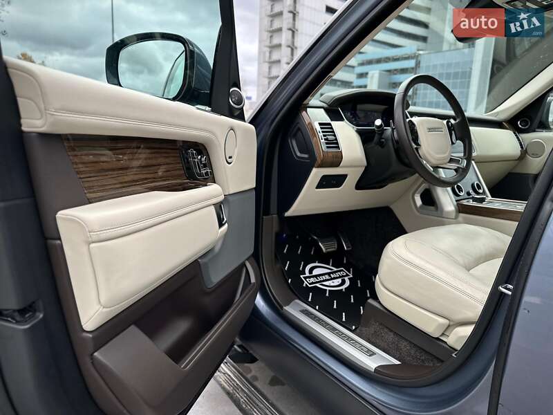 Внедорожник / Кроссовер Land Rover Range Rover 2018 в Киеве фото 44 Внедорожник / Кроссовер Land Rover Range Rover 2018 в Киеве