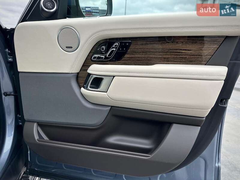 Внедорожник / Кроссовер Land Rover Range Rover 2018 в Киеве фото 55 Внедорожник / Кроссовер Land Rover Range Rover 2018 в Киеве