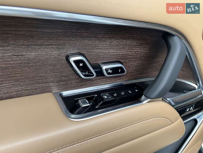 Внедорожник / Кроссовер Land Rover Range Rover 2023 в Днепре фото 30 Внедорожник / Кроссовер Land Rover Range Rover 2023 в Днепре