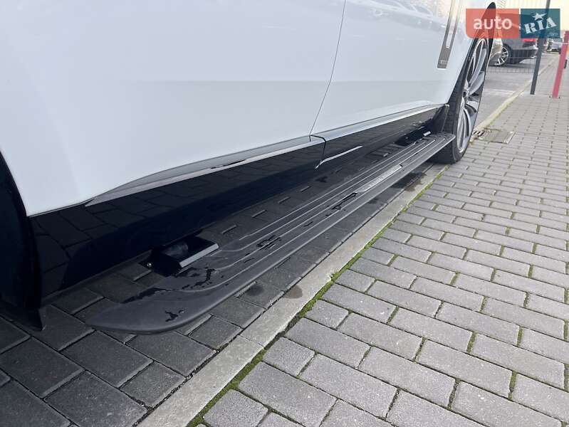 Внедорожник / Кроссовер Land Rover Range Rover 2023 в Днепре фото 35 Внедорожник / Кроссовер Land Rover Range Rover 2023 в Днепре