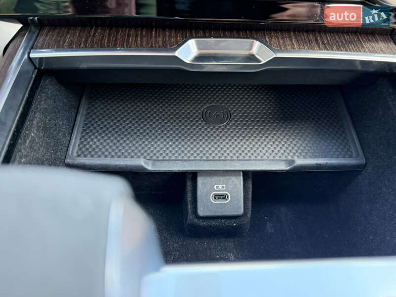 Внедорожник / Кроссовер Land Rover Range Rover 2022 в Киеве фото 75 Внедорожник / Кроссовер Land Rover Range Rover 2022 в Киеве