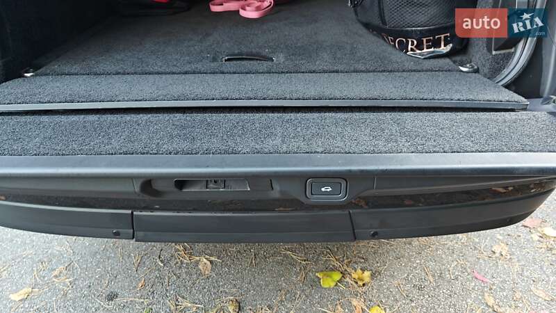 Внедорожник / Кроссовер Land Rover Range Rover 2013 в Киеве фото 39 Внедорожник / Кроссовер Land Rover Range Rover 2013 в Киеве