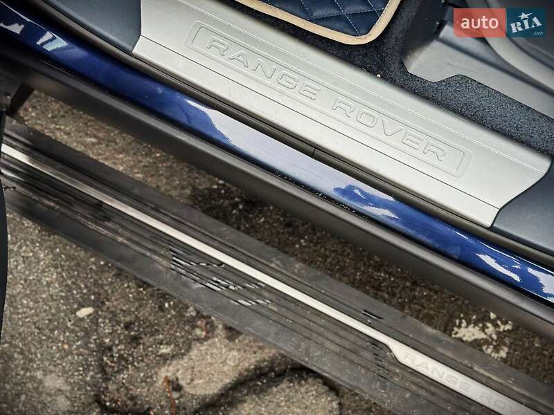 Внедорожник / Кроссовер Land Rover Range Rover 2018 в Киеве