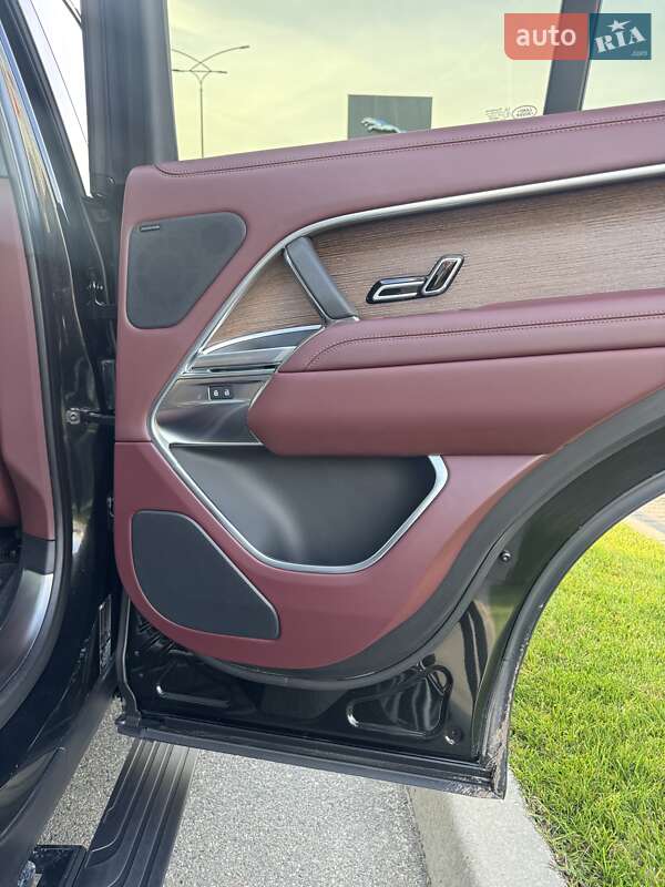 Внедорожник / Кроссовер Land Rover Range Rover 2023 в Киеве фото 36 Внедорожник / Кроссовер Land Rover Range Rover 2023 в Киеве