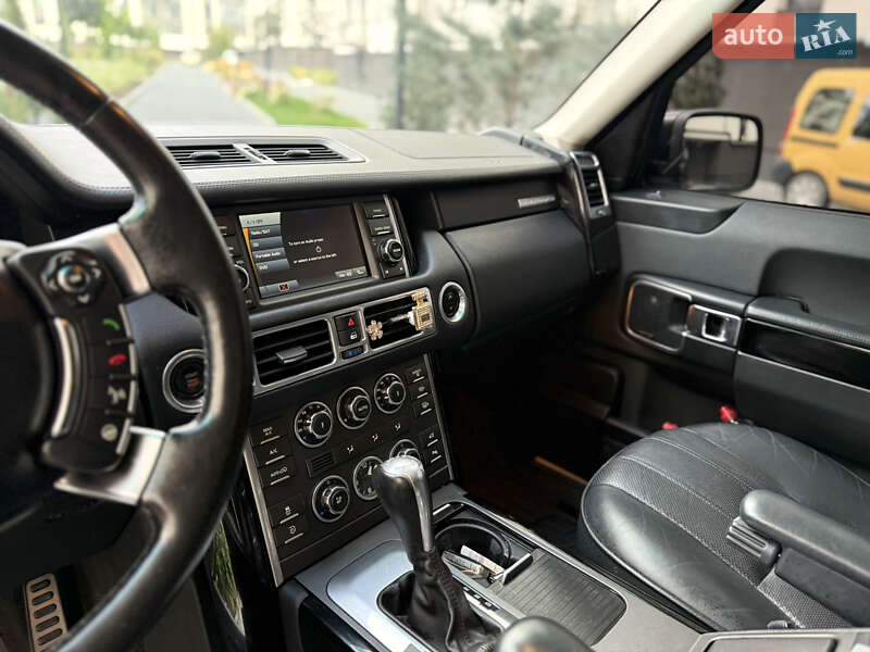 Внедорожник / Кроссовер Land Rover Range Rover 2010 в Ивано-Франковске