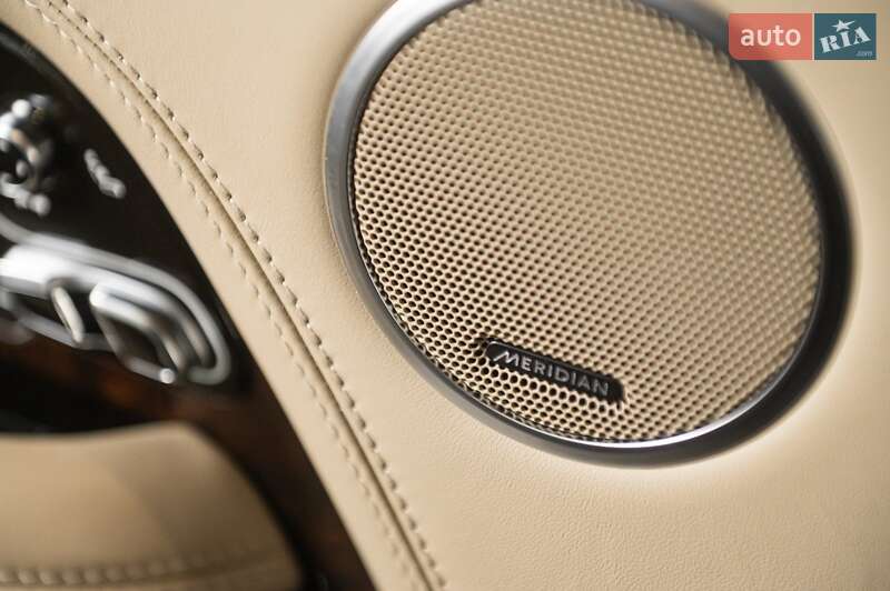 Позашляховик / Кросовер Land Rover Range Rover 2021 в Одесі фото 63 Позашляховик / Кросовер Land Rover Range Rover 2021 в Одесі