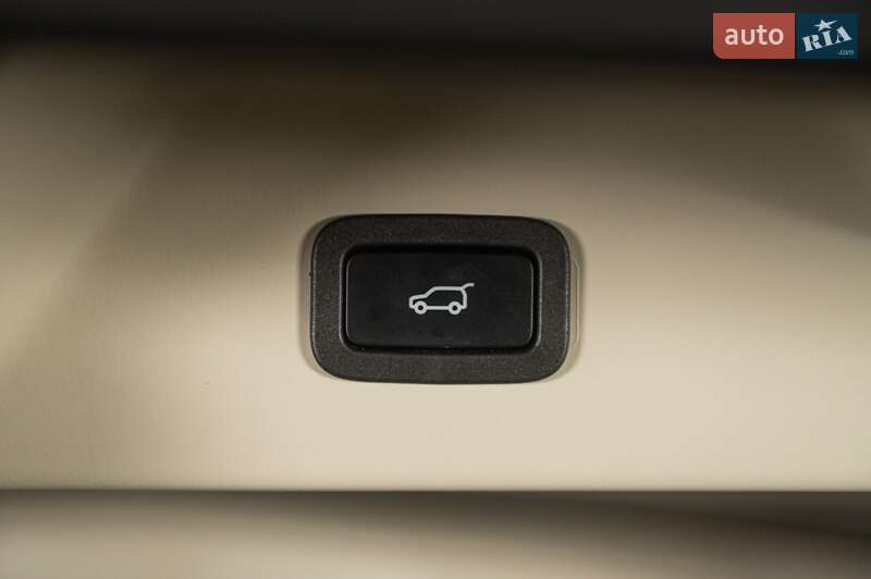 Позашляховик / Кросовер Land Rover Range Rover 2021 в Одесі фото 69 Позашляховик / Кросовер Land Rover Range Rover 2021 в Одесі