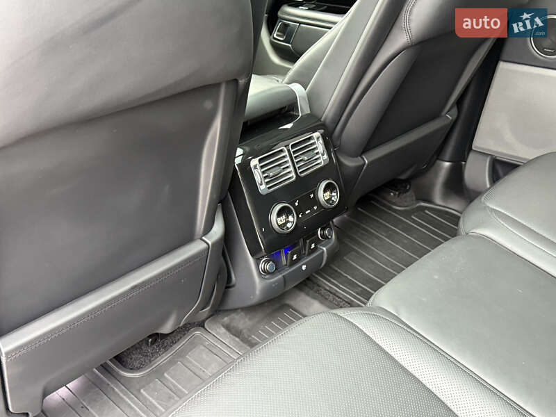 Позашляховик / Кросовер Land Rover Range Rover 2018 в Тернополі фото 33 Позашляховик / Кросовер Land Rover Range Rover 2018 в Тернополі