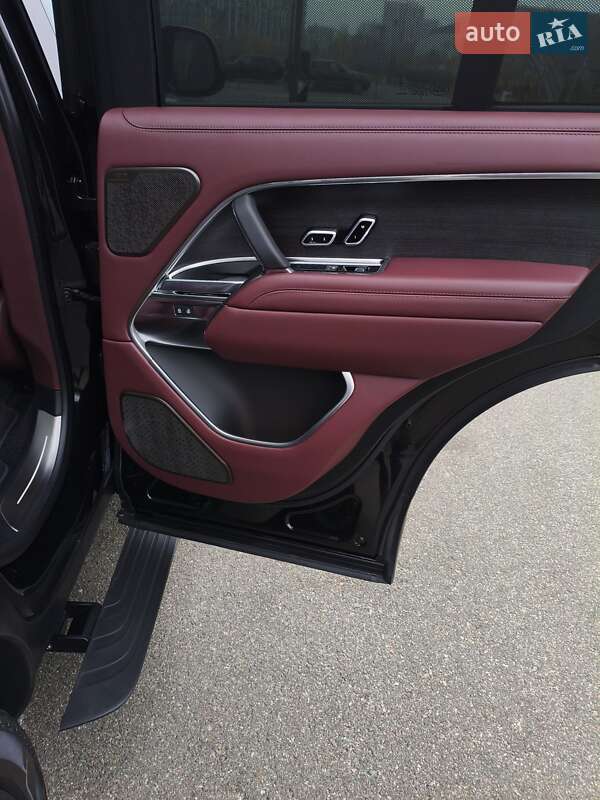 Позашляховик / Кросовер Land Rover Range Rover 2024 в Києві