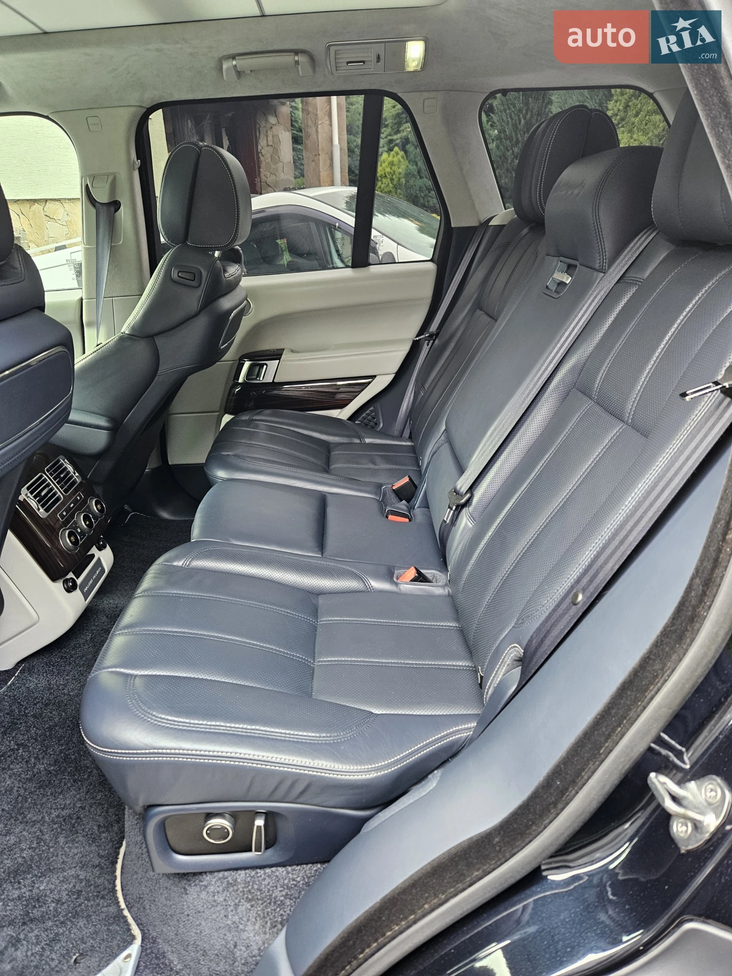 2017 Land Rover Range Rover - мініатюра 24