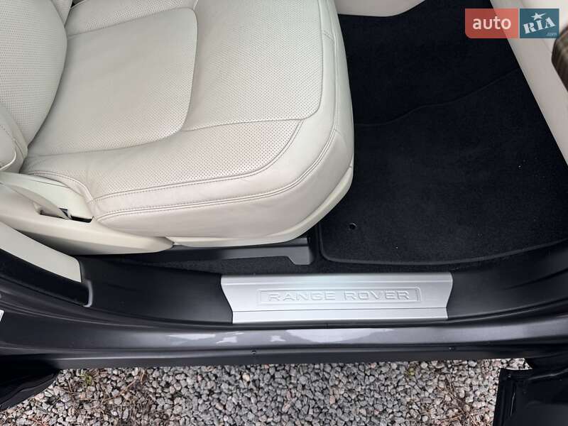 Позашляховик / Кросовер Land Rover Range Rover 2018 в Тернополі фото 23 Позашляховик / Кросовер Land Rover Range Rover 2018 в Тернополі