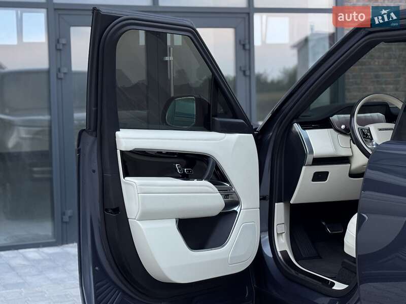 Внедорожник / Кроссовер Land Rover Range Rover 2023 в Тернополе