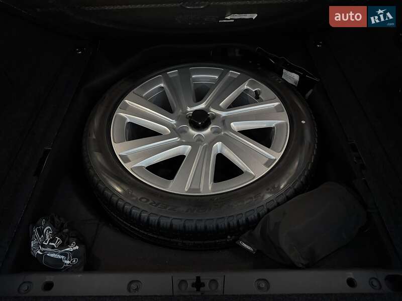 Внедорожник / Кроссовер Land Rover Range Rover 2023 в Тернополе