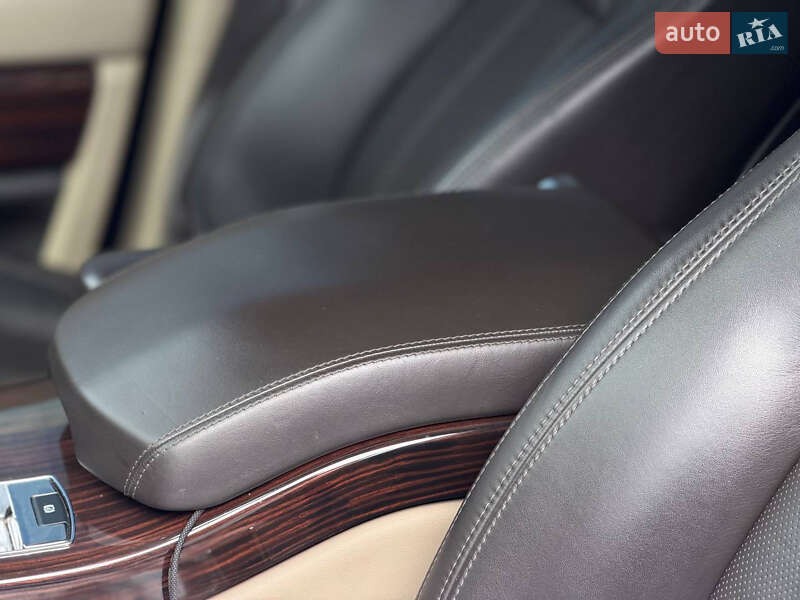 Внедорожник / Кроссовер Land Rover Range Rover 2015 в Запорожье