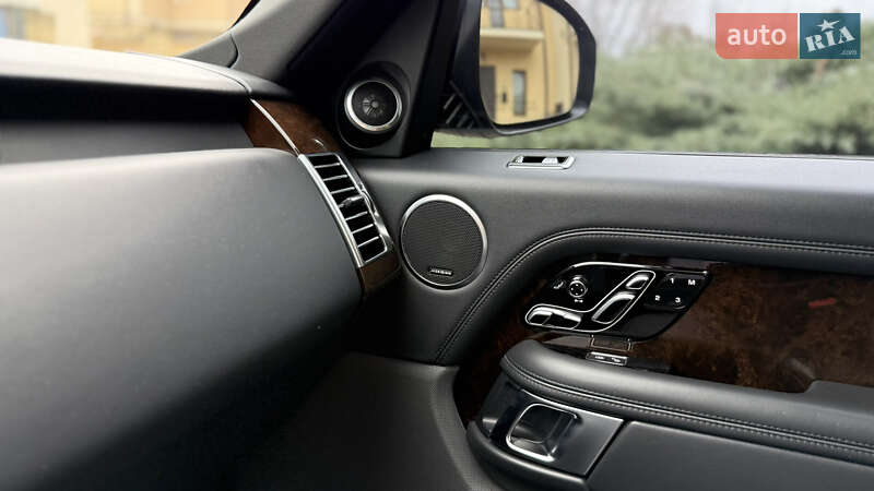 Внедорожник / Кроссовер Land Rover Range Rover 2017 в Киеве