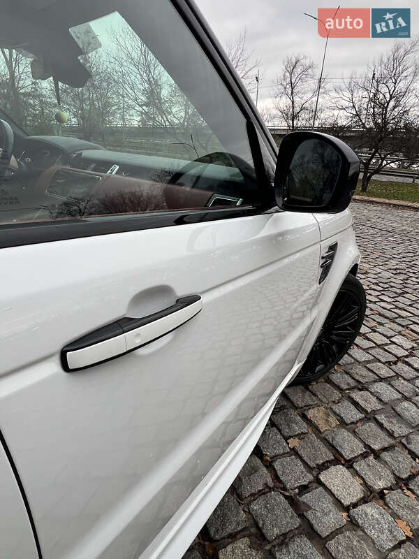 Внедорожник / Кроссовер Land Rover Range Rover 2018 в Киеве фото 11 Внедорожник / Кроссовер Land Rover Range Rover 2018 в Киеве