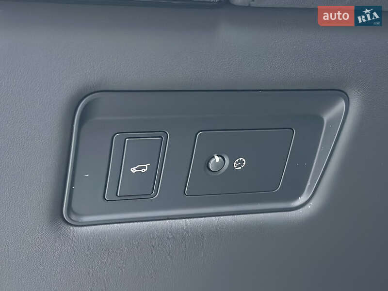 Внедорожник / Кроссовер Land Rover Range Rover 2018 в Киеве