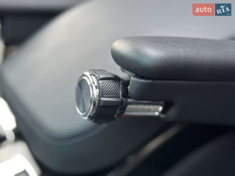 Внедорожник / Кроссовер Land Rover Range Rover 2018 в Киеве