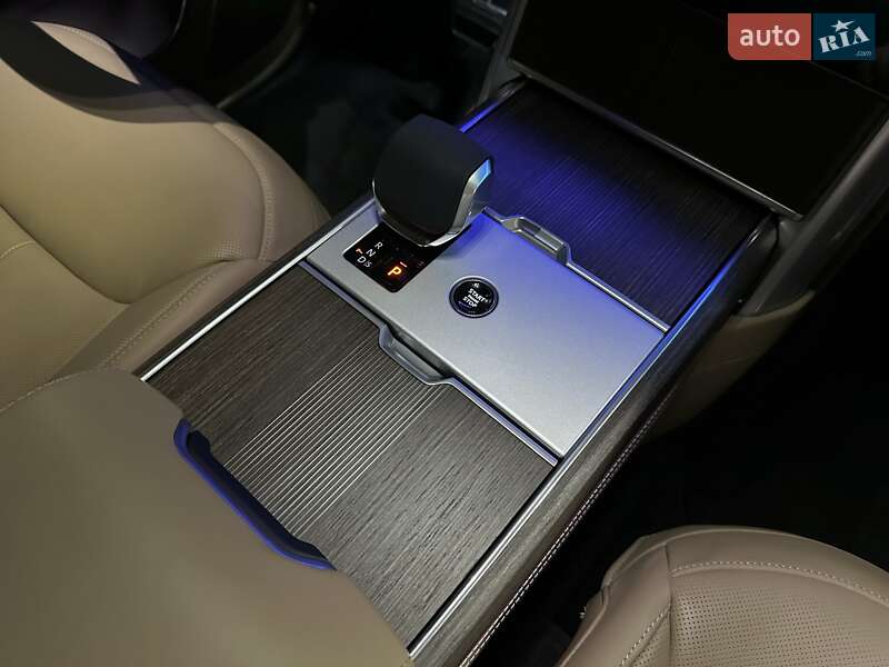 Внедорожник / Кроссовер Land Rover Range Rover 2024 в Днепре фото 38 Внедорожник / Кроссовер Land Rover Range Rover 2024 в Днепре