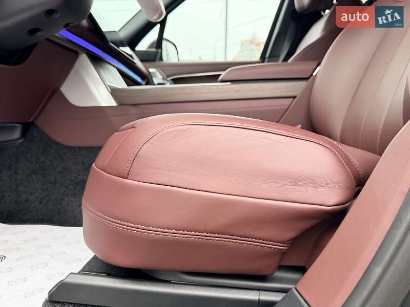 Позашляховик / Кросовер Land Rover Range Rover 2025 в Києві