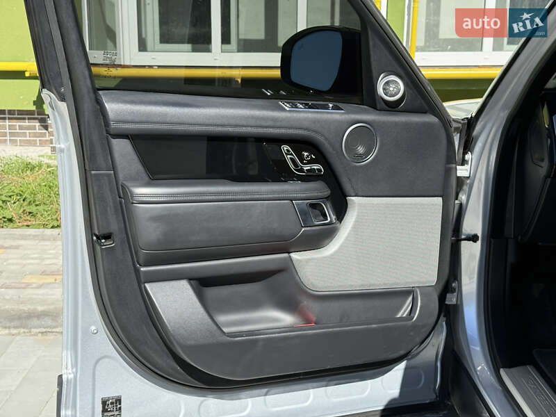 Внедорожник / Кроссовер Land Rover Range Rover 2018 в Тернополе