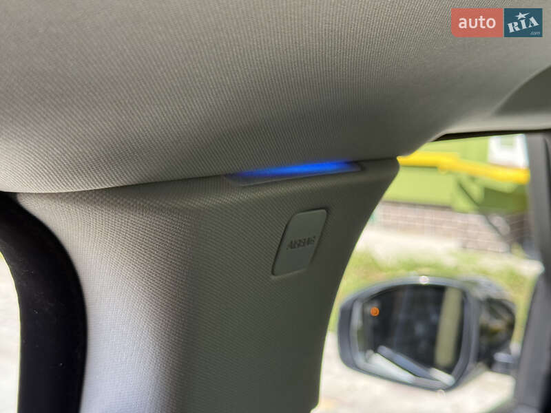 Внедорожник / Кроссовер Land Rover Range Rover 2018 в Тернополе