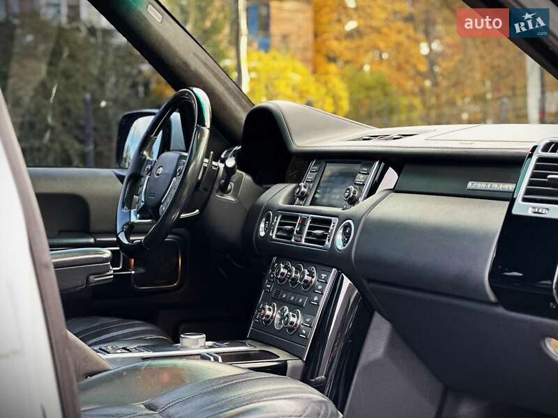 Внедорожник / Кроссовер Land Rover Range Rover 2011 в Киеве фото 44 Внедорожник / Кроссовер Land Rover Range Rover 2011 в Киеве
