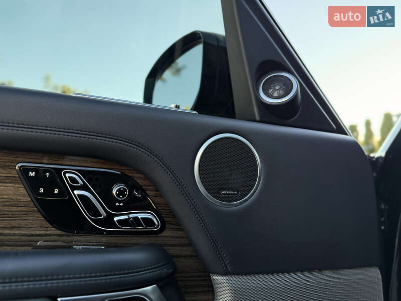 Внедорожник / Кроссовер Land Rover Range Rover 2018 в Львове