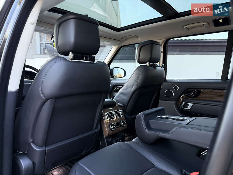 Внедорожник / Кроссовер Land Rover Range Rover 2018 в Львове