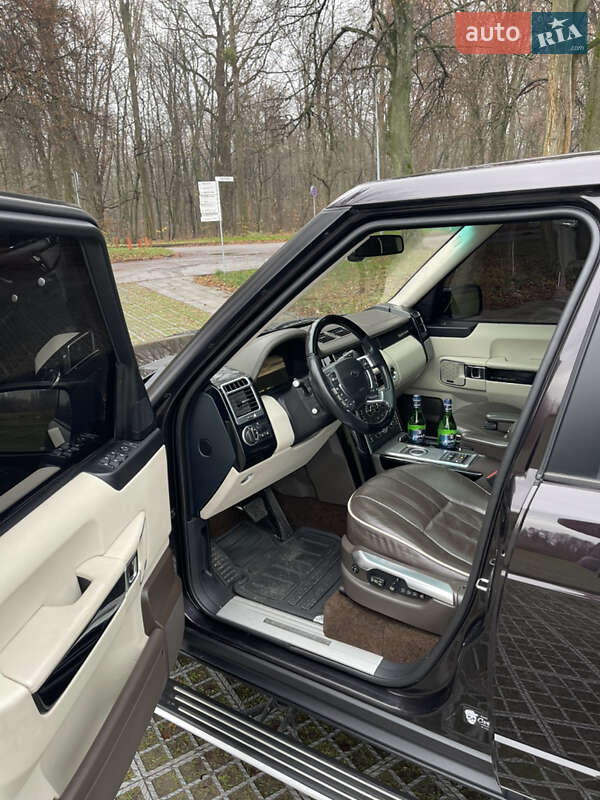 Внедорожник / Кроссовер Land Rover Range Rover 2012 в Петропавловской Борщаговке