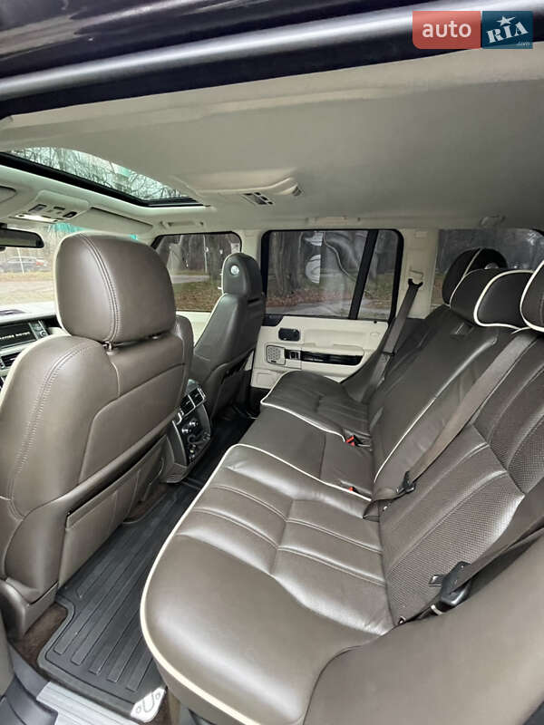 Внедорожник / Кроссовер Land Rover Range Rover 2012 в Петропавловской Борщаговке