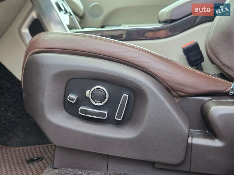 Внедорожник / Кроссовер Land Rover Range Rover 2017 в Киеве