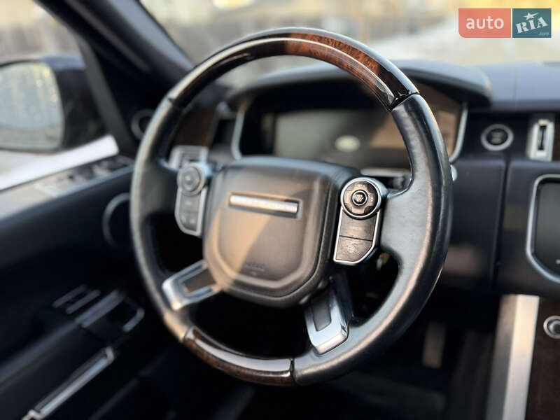 Внедорожник / Кроссовер Land Rover Range Rover 2015 в Львове
